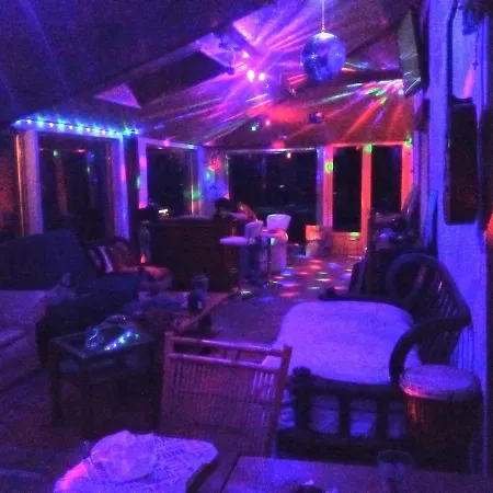 La Maison Des Festoyeurs Casa vacanze *