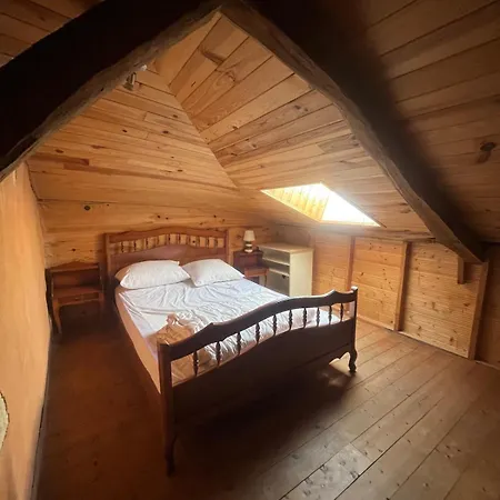 La Maison Des Festoyeurs Casa vacanze Courgeac